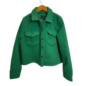 Love Tree Green Teddy Style Cropped Shacket Women’s L Relaxed Fit